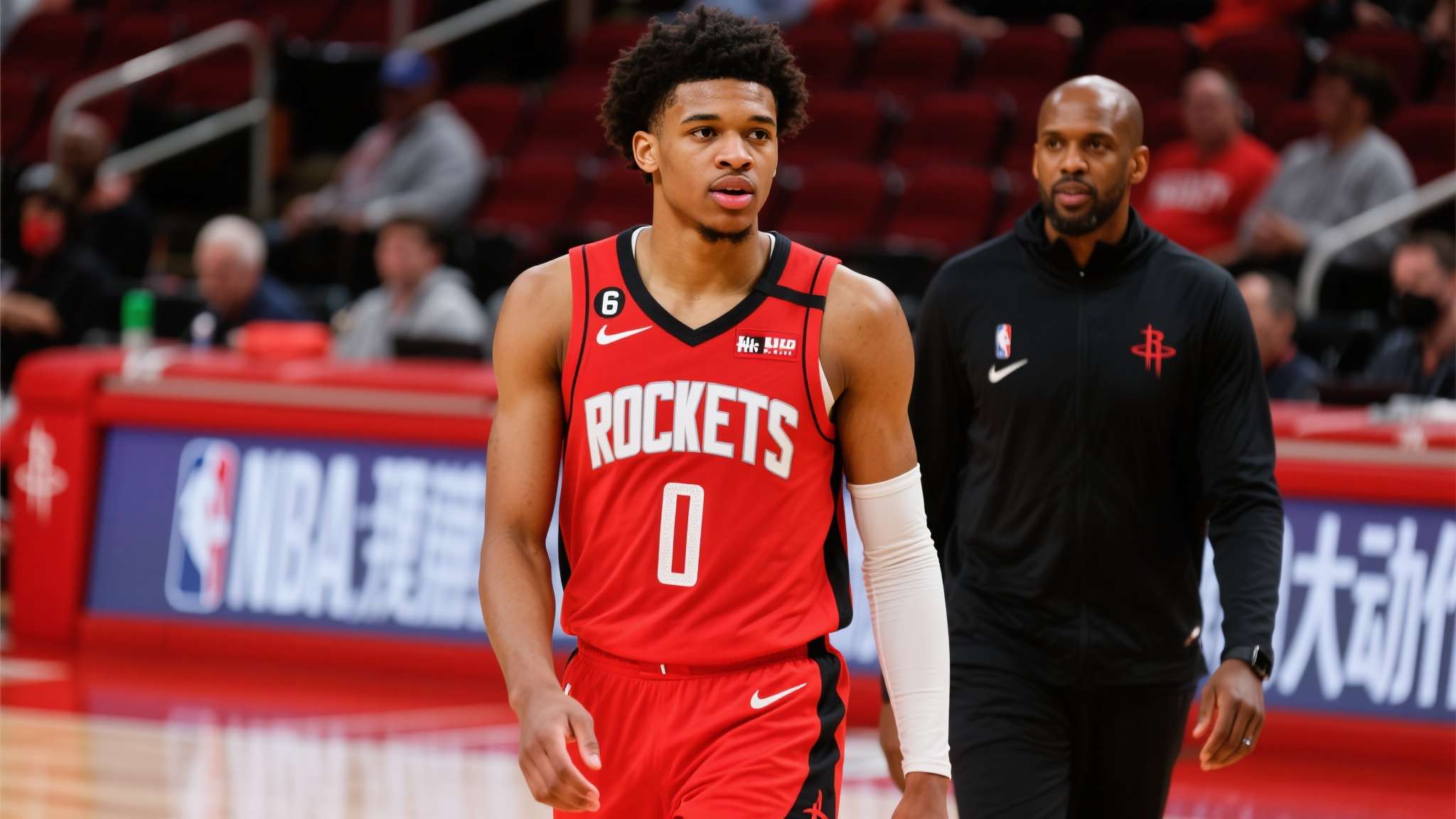 随着NBA常规赛逐步落下帷幕，关于休斯敦火箭队今夏可能迎来重大变化的话题再次引发